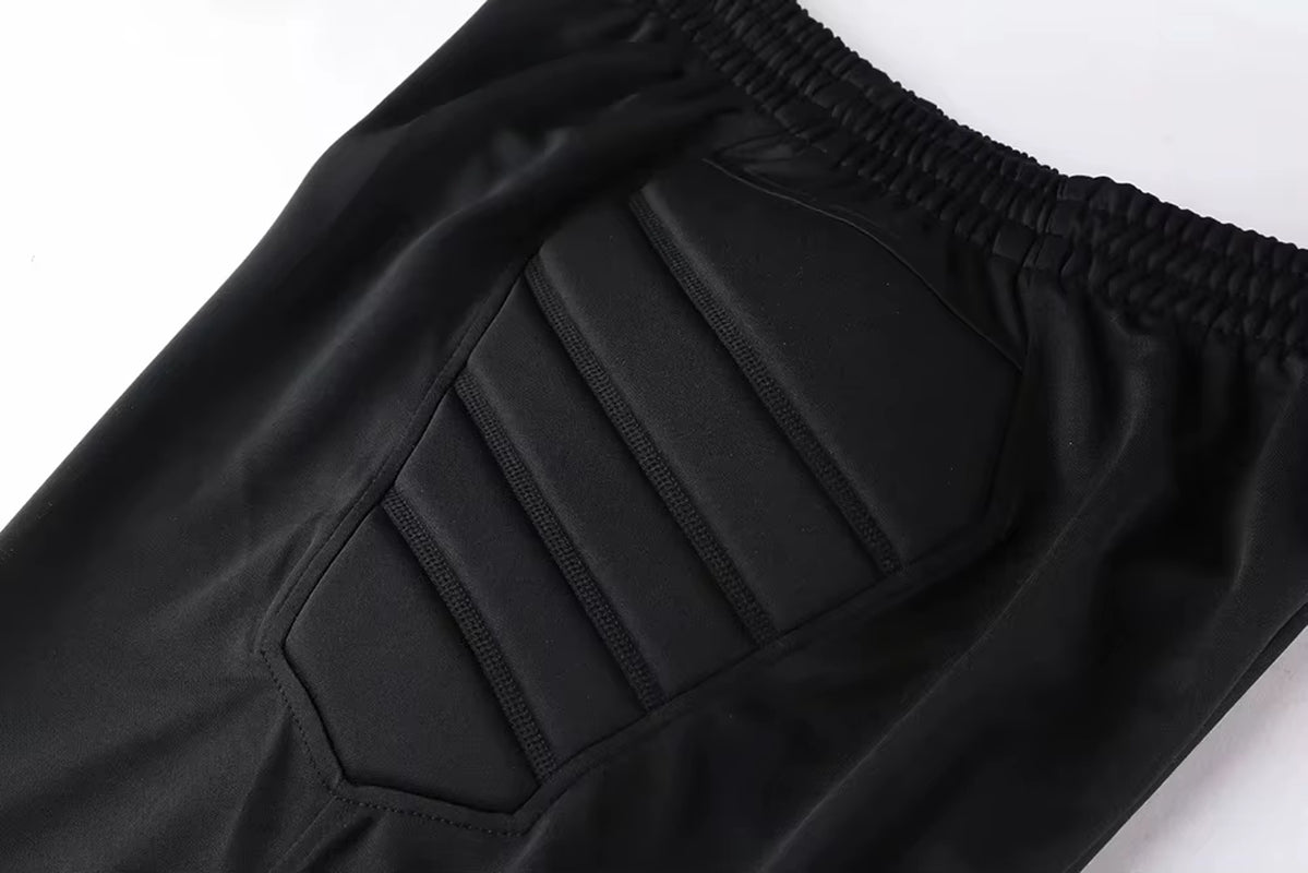 Professional Soccer Goalkeeper Shorts Men Safety Hip Pad Soccer Shorts Athletic Soccer Training Goalkeeper Shorts Skateboard